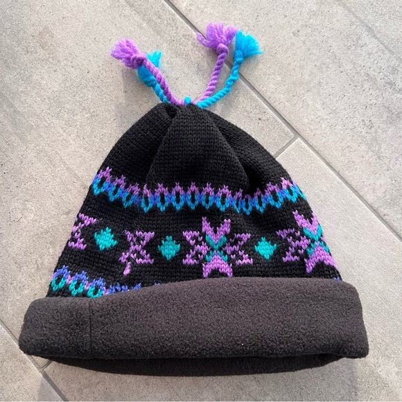 Vintage L.L. Bean 100% Wool Snowflake Knit Hat - Picture 2 of 6